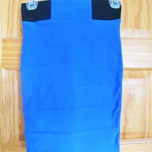 Bodycon blue skirt
